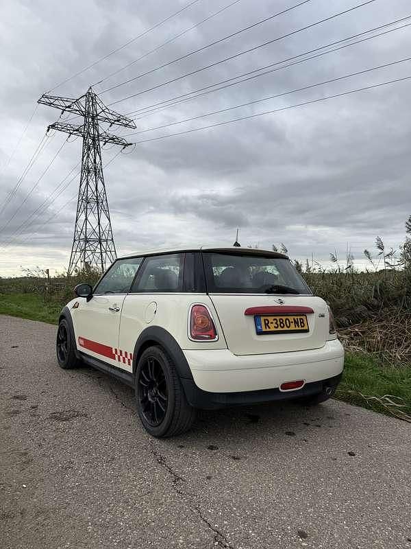 Occasion Mini Cooper 75 PK (55 kW) 2009 Wit Hatchback