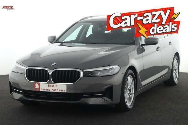 Grijs Gebruikt 2022 BMW 520 Stationwagen | € 34.895 (Super prijs) - Afbeelding 1/4