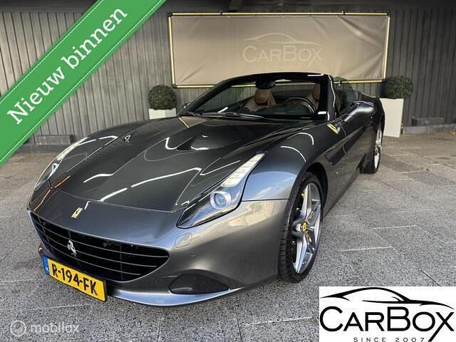 Grijs Gebruikt 2016 Ferrari California Cabriolet | € 128.950 - Afbeelding 1/4