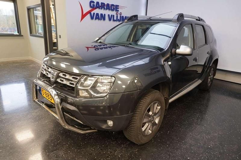 Grijs (metallic) Gebruikt 2016 Dacia Duster SUV | € 8.650 (Eerlijke prijs) - Afbeelding 1/4