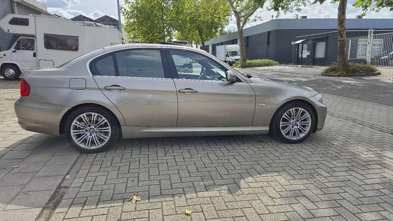 Occasion BMW 330 Executive 245 PK (180 kW) 2009 Brons Sedan