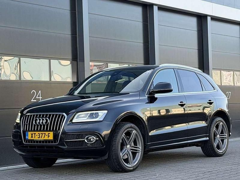 Zwart Occasion 2015 Audi Q5 S-Line SUV | € 13.950 (Duur) - Afbeelding 1/4