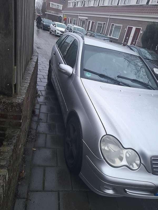 Occasion Mercedes C180 Classic 143 PK (105 kW) 2005 Grijs Stationwagen