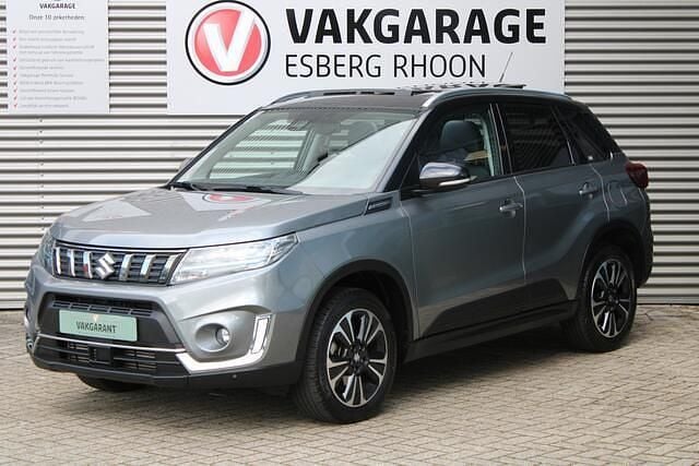 Grijs Occasion 2021 Suzuki Vitara Style SUV | € 22.950 (Goede deal) - Afbeelding 1/4