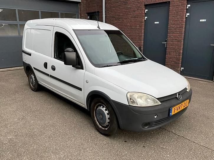 Gebruikt 2011 Opel Combo | € 1.675 (Goede deal) - Afbeelding 1/4