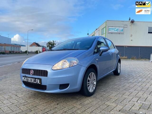 Blauw Gebruikt 2008 Fiat Grande Punto Dynamic Hatchback | € 2.749 (Eerlijke prijs) - Afbeelding 1/4