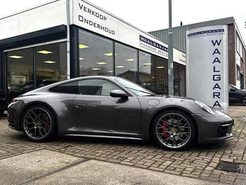 Grijs Gebruikt 2019 Porsche 911 Carrera 4S Coupé | € 129.950 (Goede deal) - Afbeelding 1/4