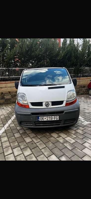 Occasion 2005 Renault Trafic MPV | € 1.500 (Goede deal) - Afbeelding 1/4