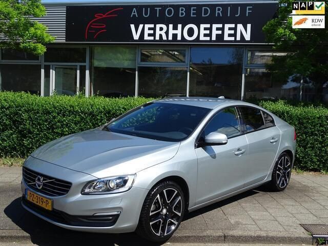 Occasion Volvo S60 Dynamic 190 PK (139 kW) 2017 Grijs, metallic lak Sedan