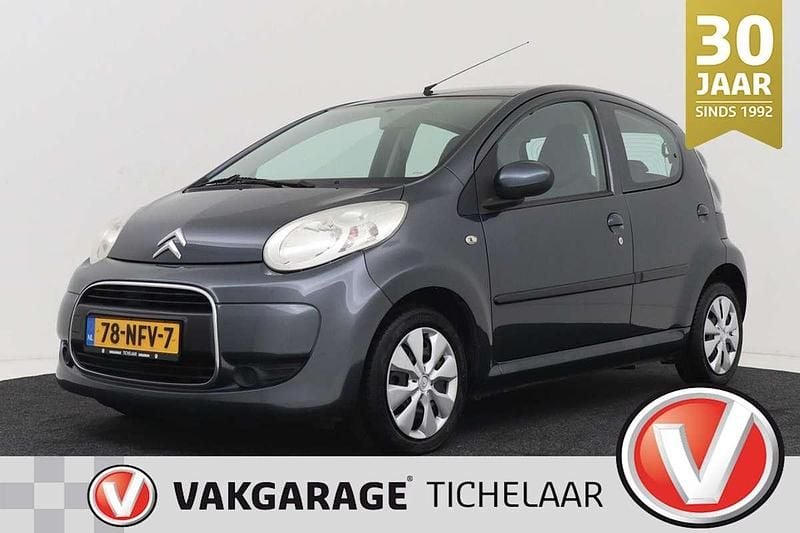 Grijs Gebruikt 2010 Citroën C1 Hatchback | € 4.250 (Eerlijke prijs) - Afbeelding 1/3