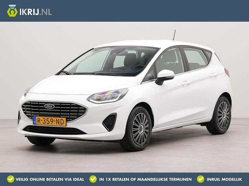 Wit Occasion 2022 Ford Fiesta Titanium Hatchback | € 12.450 (Goede deal) - Afbeelding 1/3