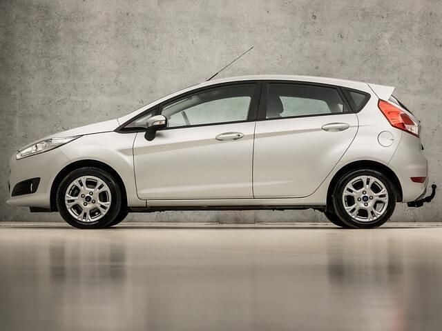 Occasion Ford Fiesta Style 80 PK (58 kW) 2016 Grijs Hatchback