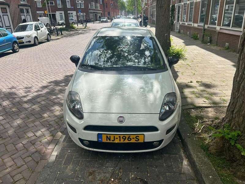 Wit Gebruikt 2012 Fiat Punto Easy Hatchback | € 3.000 (Eerlijke prijs) - Afbeelding 1/4