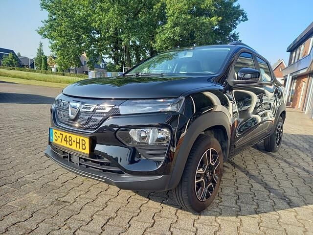 Occasion Dacia Spring Comfort Plus 33 kW (45 PK) 2023 Zwart Hatchback