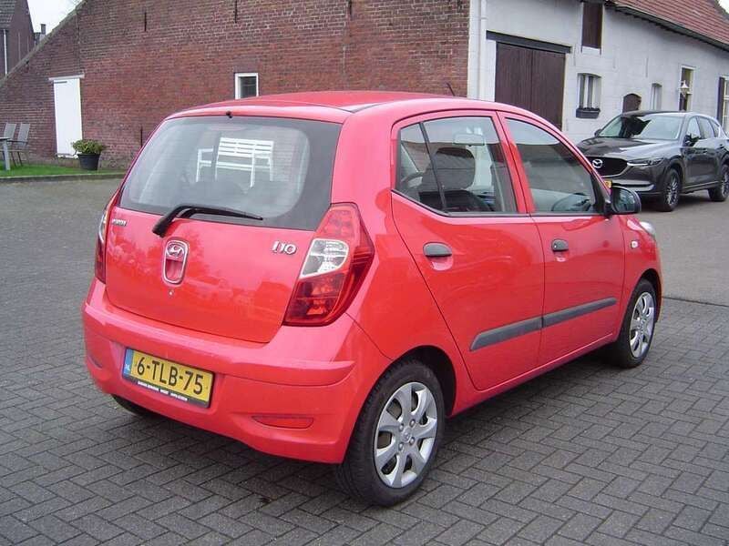 Occasion Hyundai i10 69 PK (50 kW) 2012 Rood Hatchback