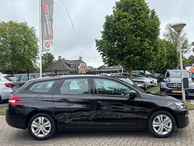 Occasion Peugeot 308 SW 120 PK (88 kW) 2015 Zwart Stationwagen