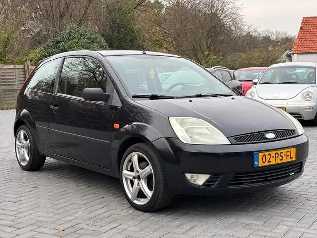 Occasion Ford Fiesta Futura 80 PK (58 kW) 2004 Zwart Hatchback