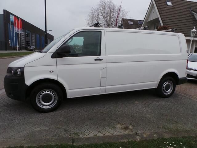 Wit Gebruikt 2014 VW T5 Van | € 8.950 (Goede deal) - Afbeelding 1/4