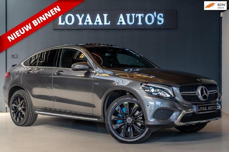 Grijs Gebruikt 2017 Mercedes GLC350 Coupé | € 31.998 (Eerlijke prijs) - Afbeelding 1/4