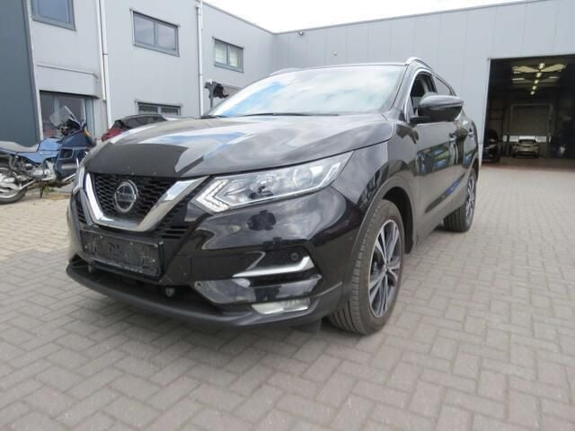 Zwart Gebruikt 2021 Nissan Qashqai SUV | € 18.900 (Super prijs) - Afbeelding 1/4