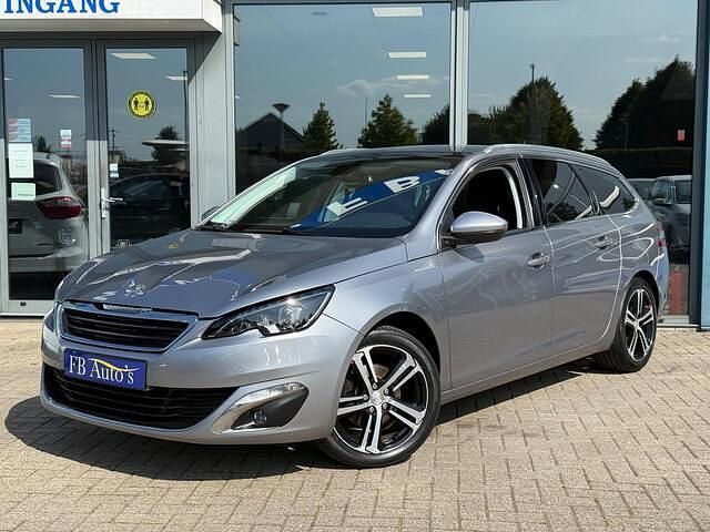 Grijs Gebruikt 2016 Peugeot 308 Premium Stationwagen | € 5.950 (Super prijs) - Afbeelding 1/4