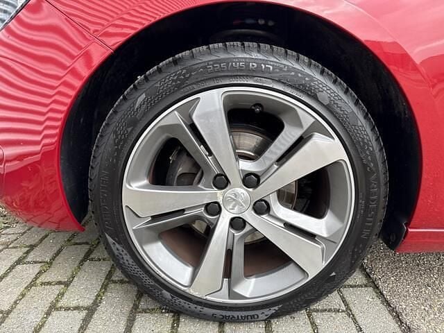 Occasion Peugeot 308 Allure 131 PK (96 kW) 2015 Rood Hatchback