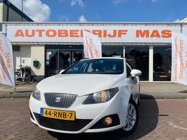 Wit Occasion 2011 Seat Ibiza ST Copa Stationwagen | € 2.750 (Eerlijke prijs) - Afbeelding 1/4