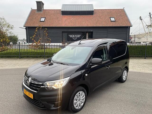 Zwart Gebruikt 2023 Renault Express Komfort Van | € 13.900 - Afbeelding 1/4