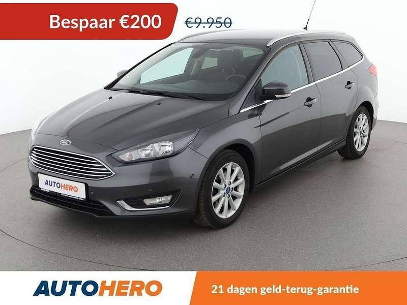 Grijs Gebruikt 2015 Ford Focus Titanium Stationwagen | € 9.749 (Eerlijke prijs) - Afbeelding 1/3