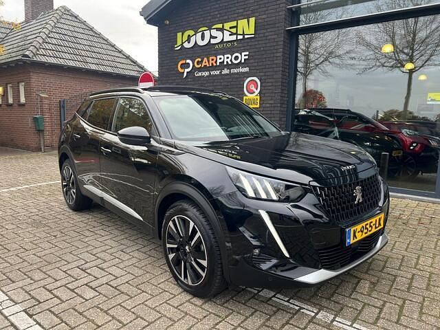 Zwart Gebruikt 2021 Peugeot 2008 GT SUV | € 15.750 (Iets duurder) - Afbeelding 1/4