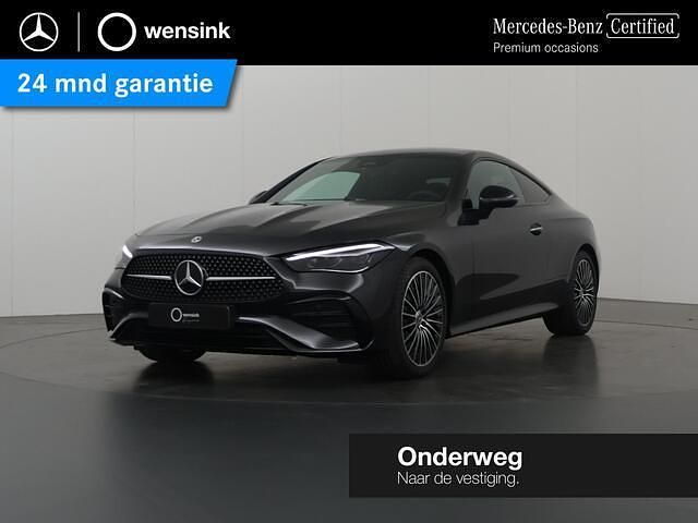Grijs Occasion 2025 Mercedes CLE200 AMG line Coupé | € 64.350 (Super prijs) - Afbeelding 1/4
