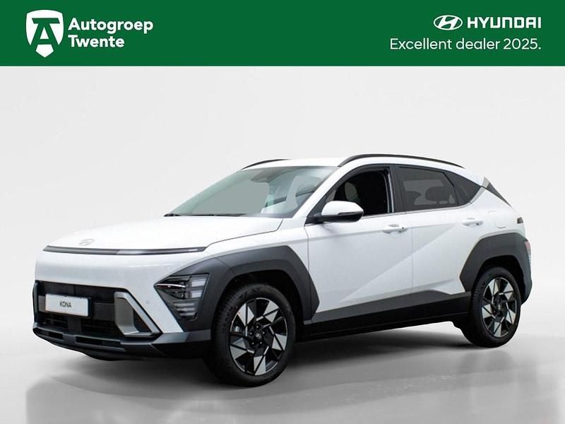 Wit Gebruikt 2024 Hyundai Kona Comfort SUV | € 31.850 (Iets duurder) - Afbeelding 1/3