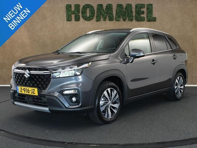 Grijs Gebruikt 2024 Suzuki SX4 S-Cross Style SUV | € 30.950 (Eerlijke prijs) - Afbeelding 1/4
