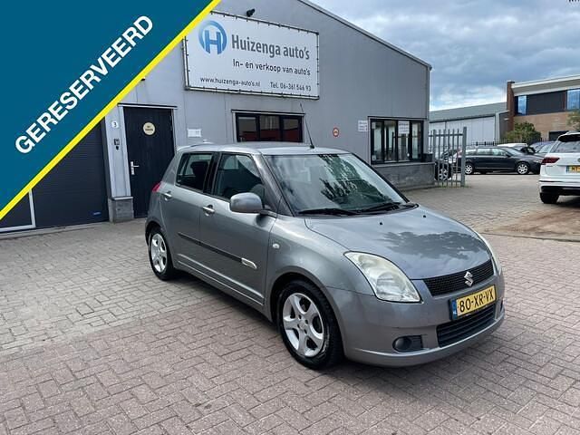 Grijs Gebruikt 2007 Suzuki Swift Hatchback | € 1.299 (Goede deal) - Afbeelding 1/4