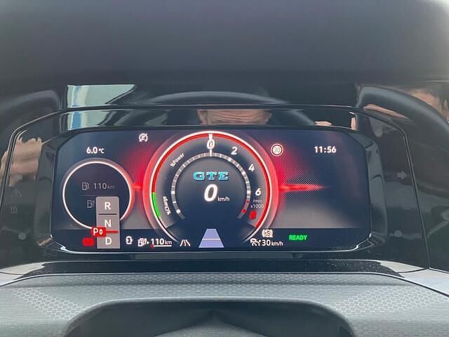 Occasion VW Golf VIII GTE 150 PK (110 kW) 2022 Grijs Hatchback