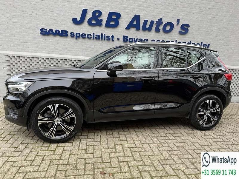 Zwart Occasion 2022 Volvo XC40 Inscription SUV | € 31.950 (Goede deal) - Afbeelding 1/4