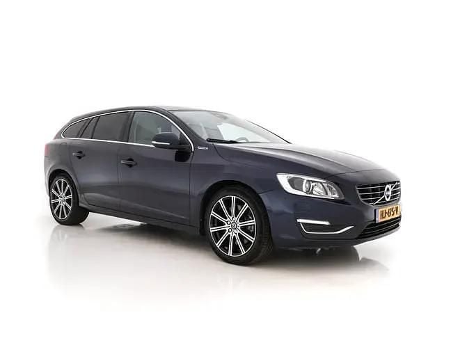 Blauw Gebruikt 2015 Volvo V60 Summum Stationwagen | € 9.945 (Goede deal) - Afbeelding 1/4
