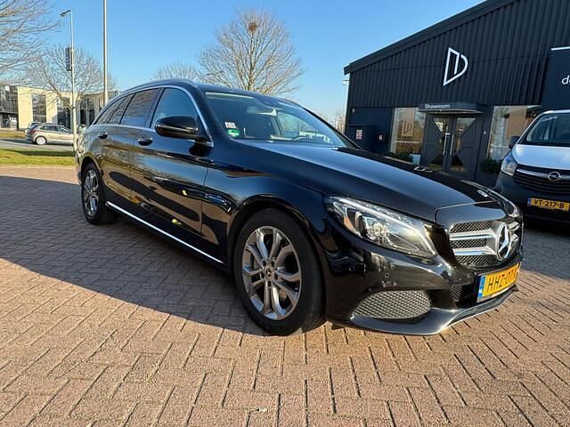 Occasion Mercedes C250 Premium Plus 211 PK (155 kW) 2017 Zwart Stationwagen