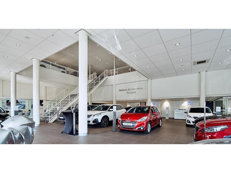 Occasion Peugeot 308 SW Allure 131 PK (96 kW) 2024 Zwart Stationwagen