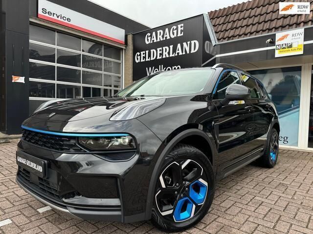 Zwart Gebruikt 2021 Lynk & Co 01 SUV | € 21.900 (Eerlijke prijs) - Afbeelding 1/4