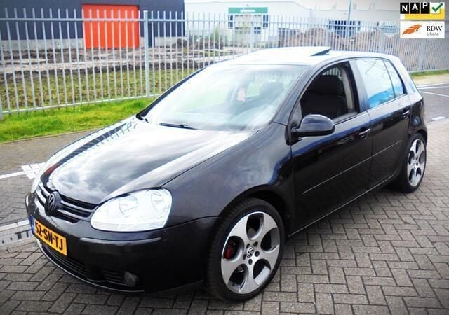 Zwart Gebruikt 2006 VW Golf V Sportline Hatchback | € 1.950 (Goede deal) - Afbeelding 1/4