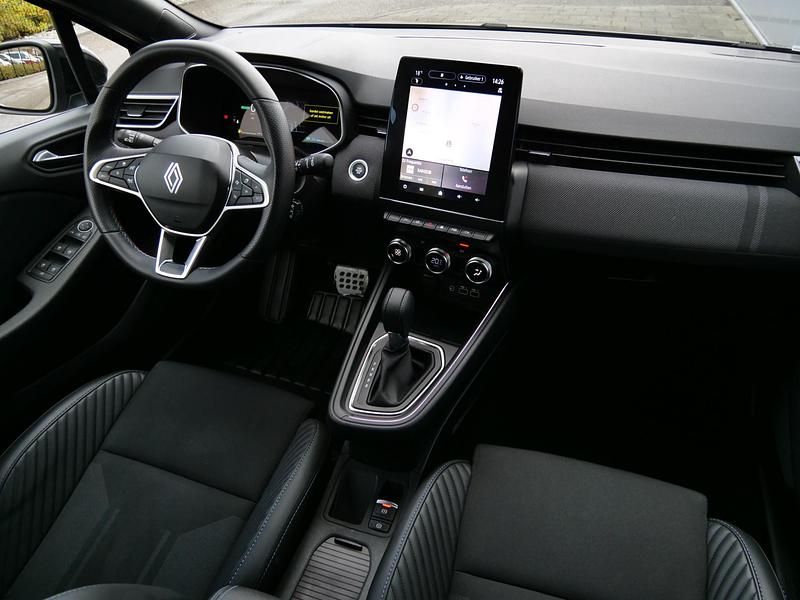 Occasion Renault Clio V Esprit Alpine 146 PK (107 kW) 2025 Grijs (metallic) Hatchback