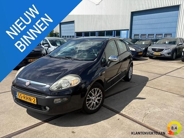 Zwart Gebruikt 2011 Fiat Punto Evo Dynamic Hatchback | € 4.950 (Duur) - Afbeelding 1/4