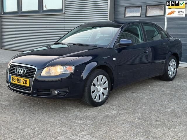 Blauw Gebruikt 2005 Audi A4 Proline Sedan | € 2.250 (Goede deal) - Afbeelding 1/4
