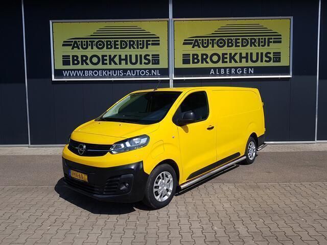 Geel Gebruikt 2020 Opel Vivaro-e Combi Edition Van | € 8.350 - Afbeelding 1/4