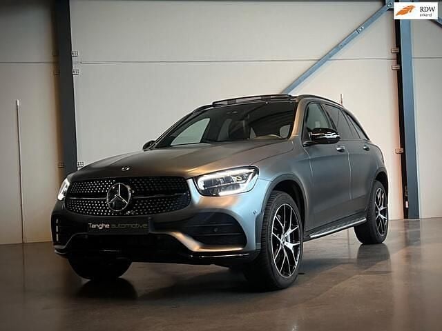 Occasion Mercedes GLC300 AMG 211 PK (155 kW) 2022 Grijs SUV