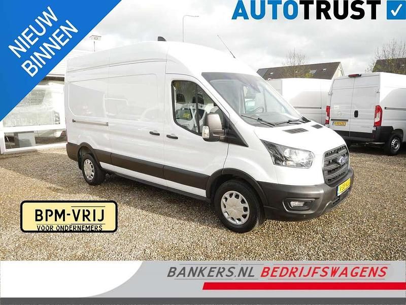 Wit Occasion 2023 Ford Transit Van | € 23.950 (Super prijs) - Afbeelding 1/4