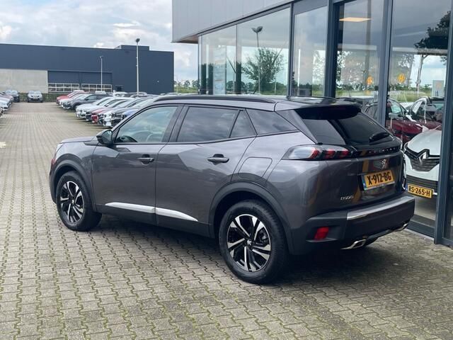 Occasion Peugeot 2008 Allure 131 PK (96 kW) 2023 Grijs, metallic lak SUV