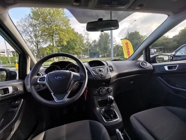 Occasion Ford Fiesta Style 65 PK (47 kW) 2014 Grijs Hatchback
