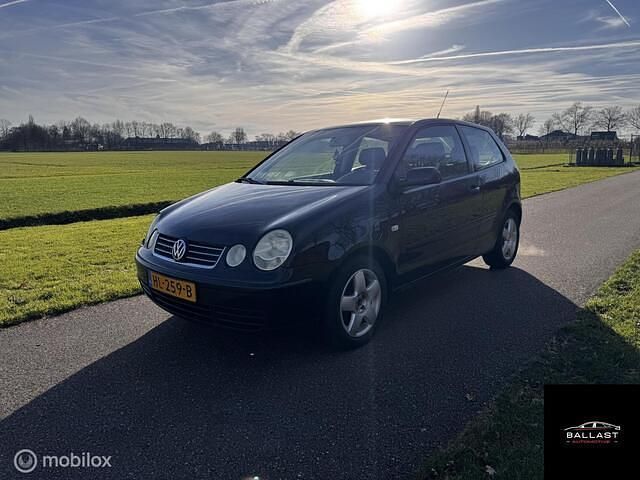 Occasion VW Polo Comfortline 64 PK (47 kW) 2005 Zwart Hatchback